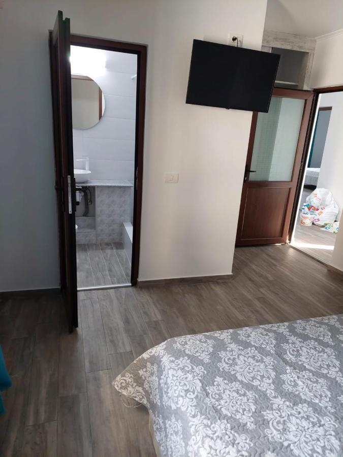 Albdevara Mar Srl Vama Veche Εξωτερικό φωτογραφία